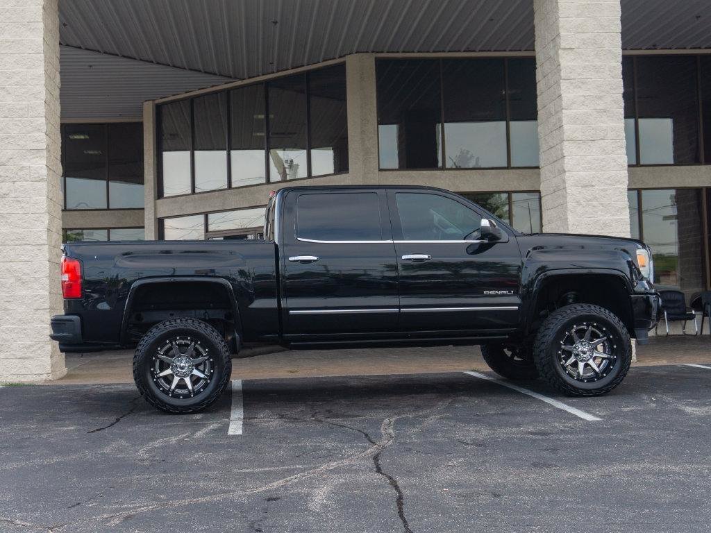 Used 2015 GMC Sierra 1500 Denali AWD/4WD image 2