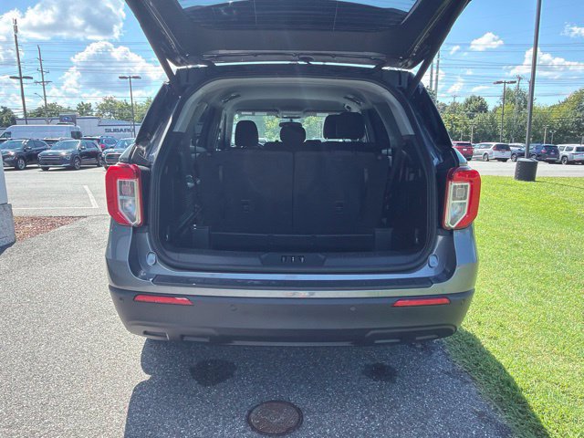Used 2024 Ford Explorer XLT AWD/4WD image 8