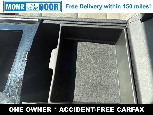 Used 2025 Chevrolet Traverse LT image 25