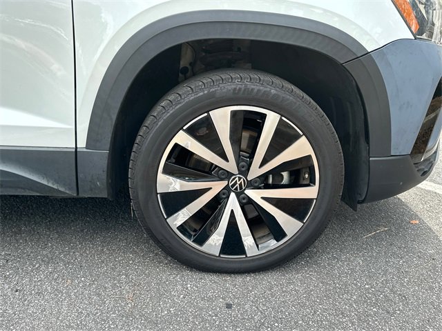 Used 2022 Volkswagen Taos SE image 29