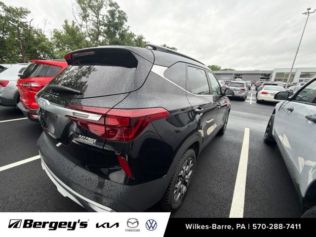 Certified 2022 Kia Seltos EX AWD/4WD image 22