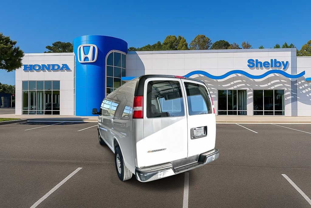 Used 2024 Chevrolet Express 2500 w/ Driver Convenience Package image 6