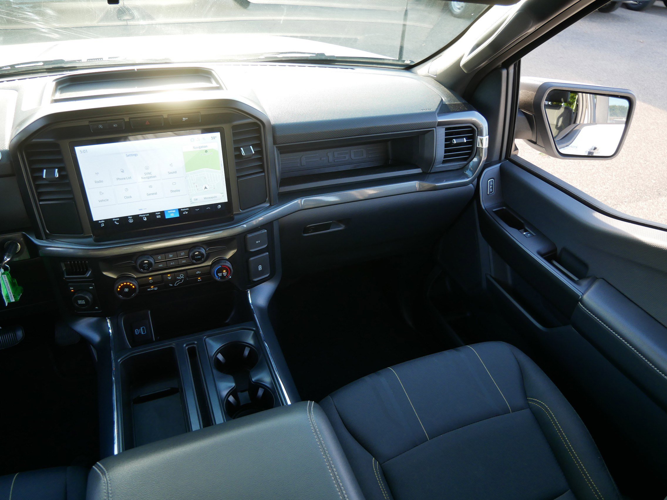 Used 2024 Ford F150 STX image 9