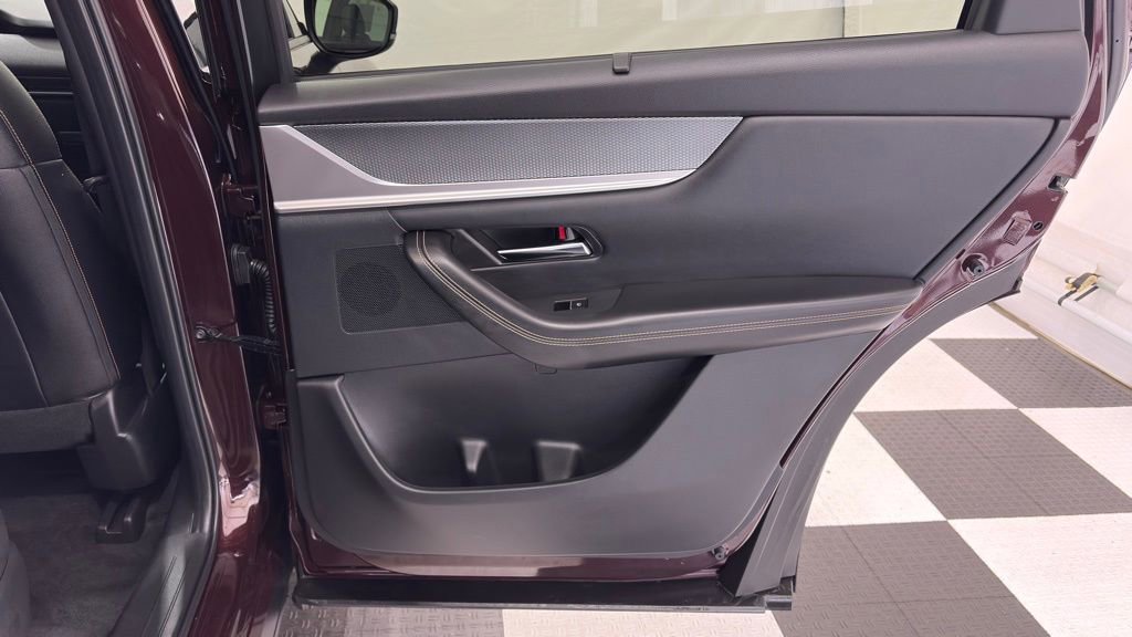 Used 2024 MAZDA CX-90 3.3 Turbo w/ Premium Package image 33