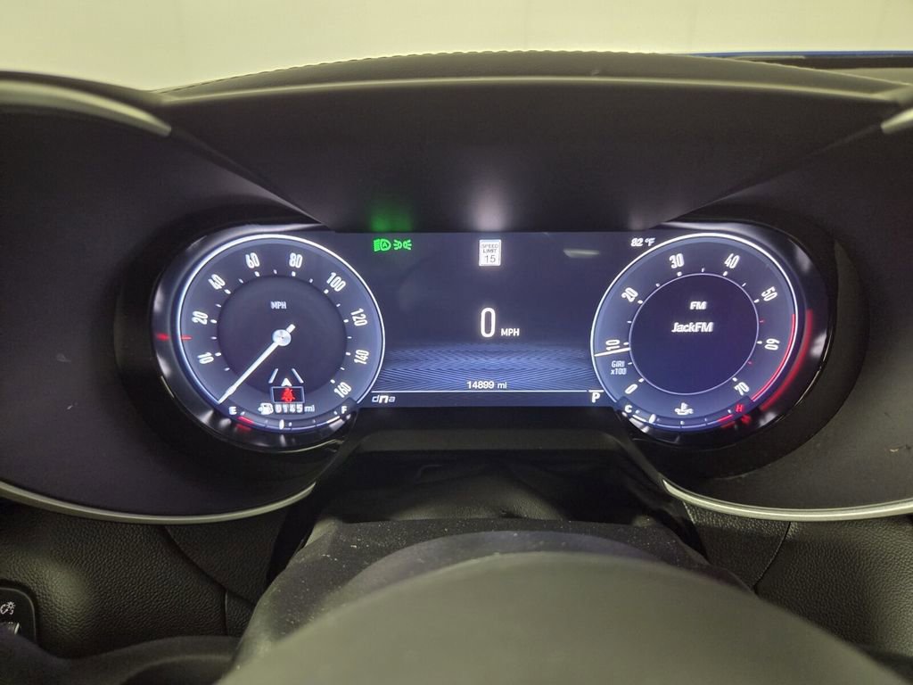 Used 2024 Alfa Romeo Giulia Veloce AWD/4WD image 16