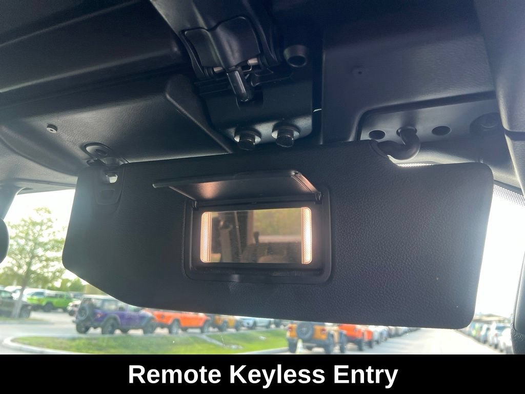 Certified 2018 Jeep Wrangler Sport AWD/4WD image 16