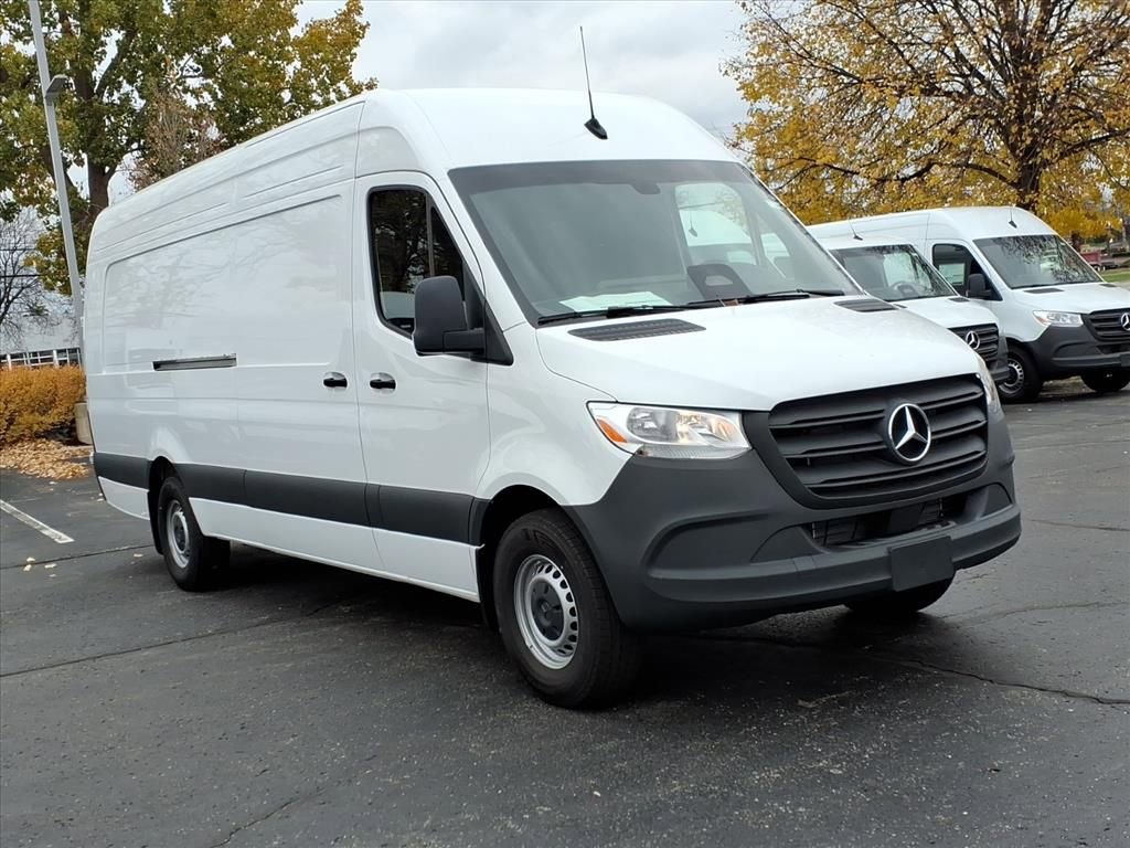 New 2025 Mercedes-Benz Sprinter 2500 image 8