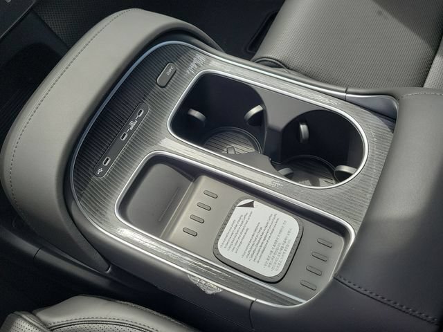 New 2026 Hyundai Palisade Calligraphy AWD/4WD image 16