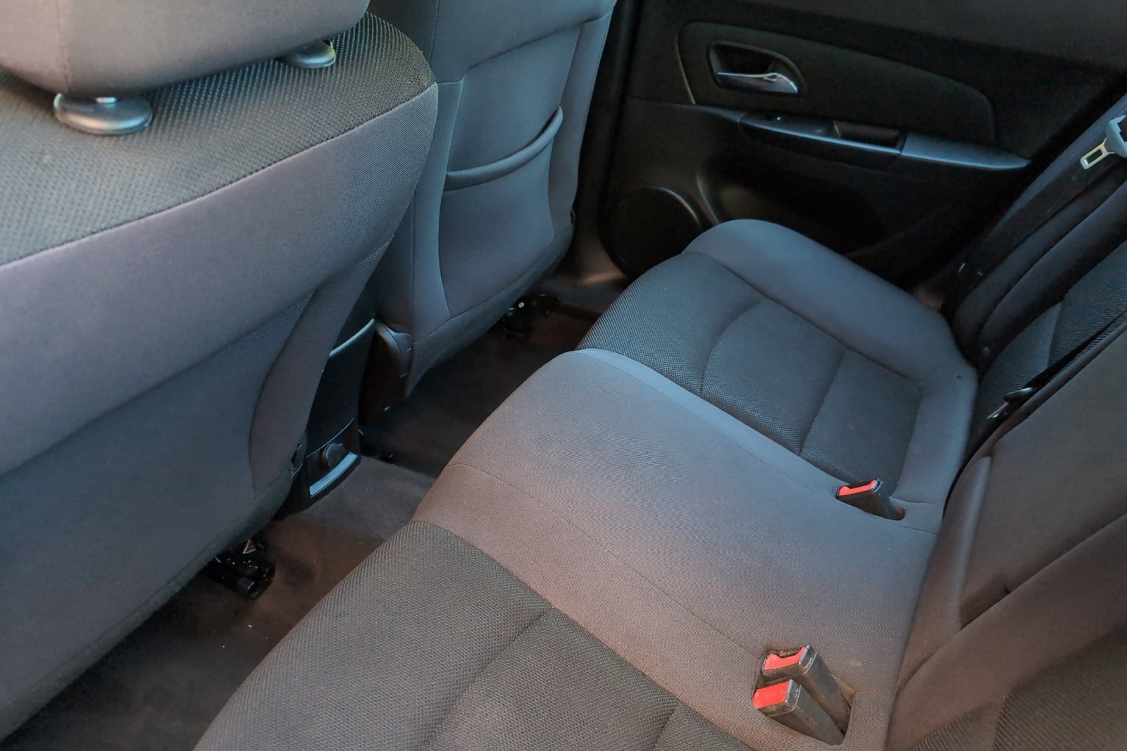 Used 2014 Chevrolet Cruze LT image 14