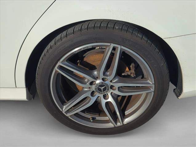 Used 2018 Mercedes-Benz E 300 image 7