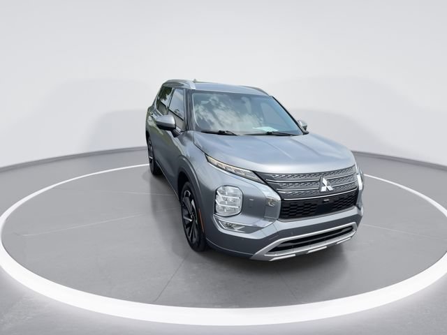 Used 2022 Mitsubishi Outlander SEL AWD/4WD video 3