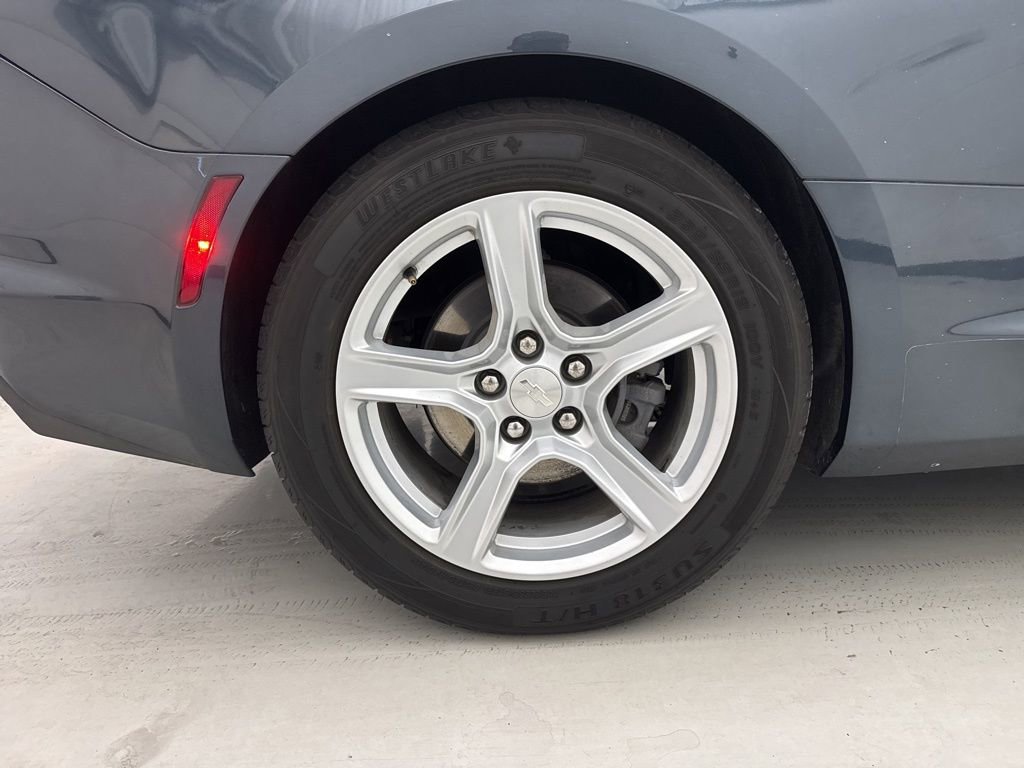 Used 2022 Chevrolet Camaro LT image 8