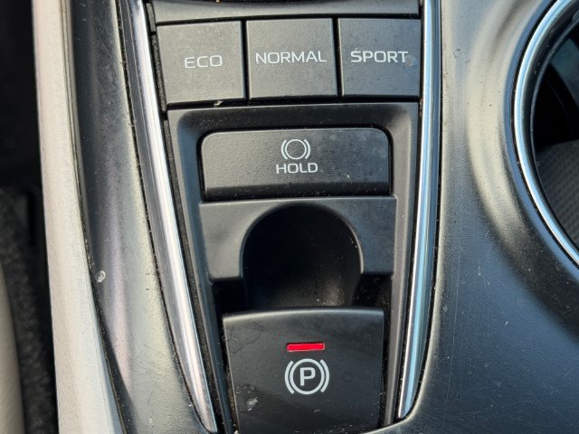 Used 2019 Toyota Camry XSE w/ Driver Assist Package FWD image 22