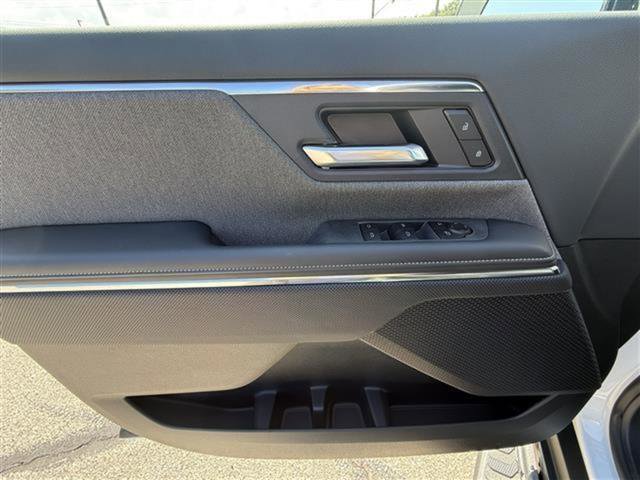 New 2026 GMC Sierra EV Elevation image 13