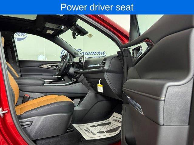 New 2027 Chevrolet Traverse Z71 w/ Enhanced Driving Package AWD/4WD image 17