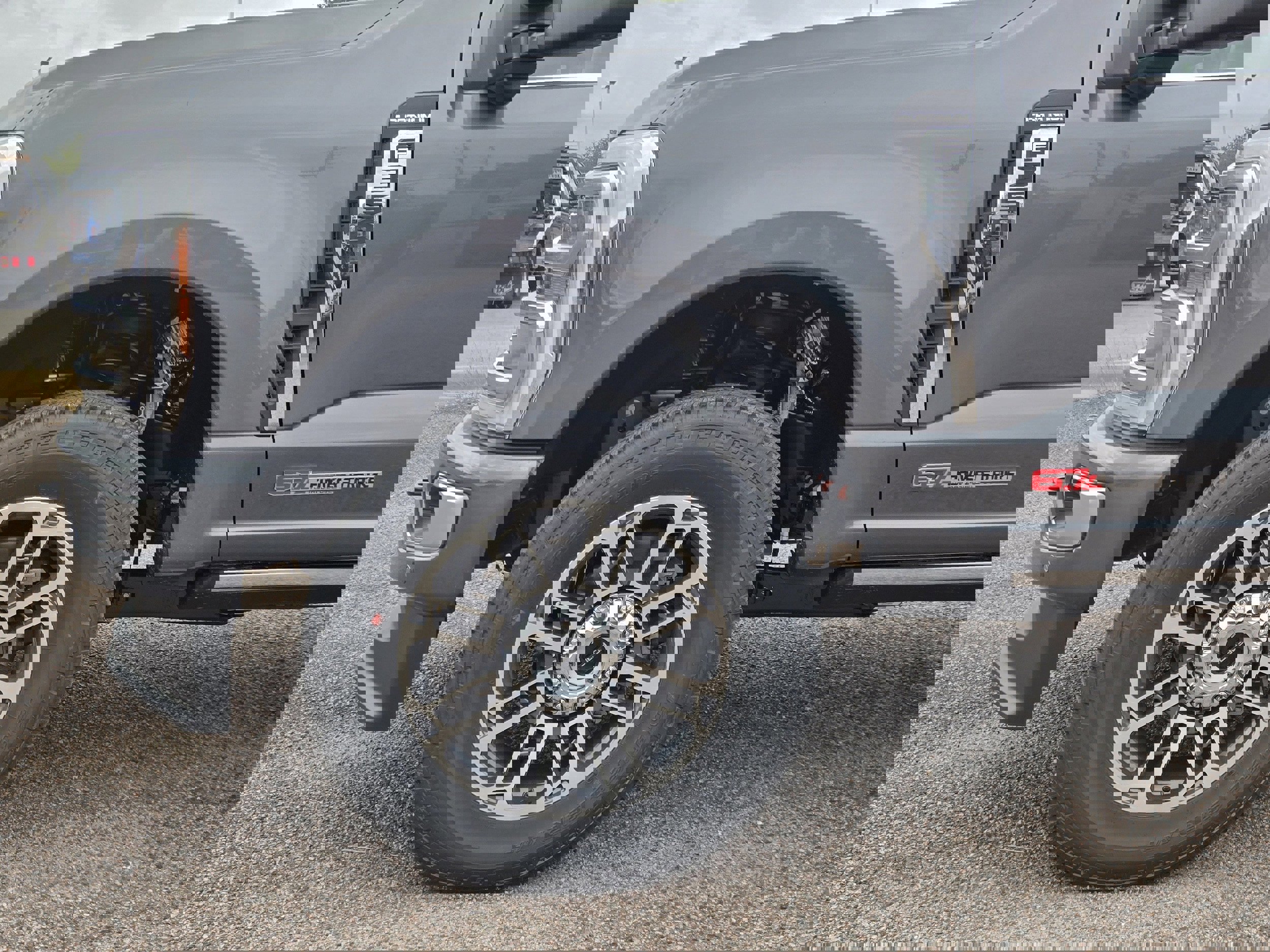 New 2026 Ford F350 Platinum w/ Platinum Plus Package image 12