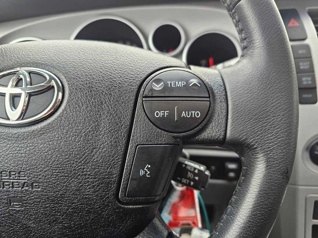 Used 2008 Toyota Sequoia Limited AWD/4WD image 34