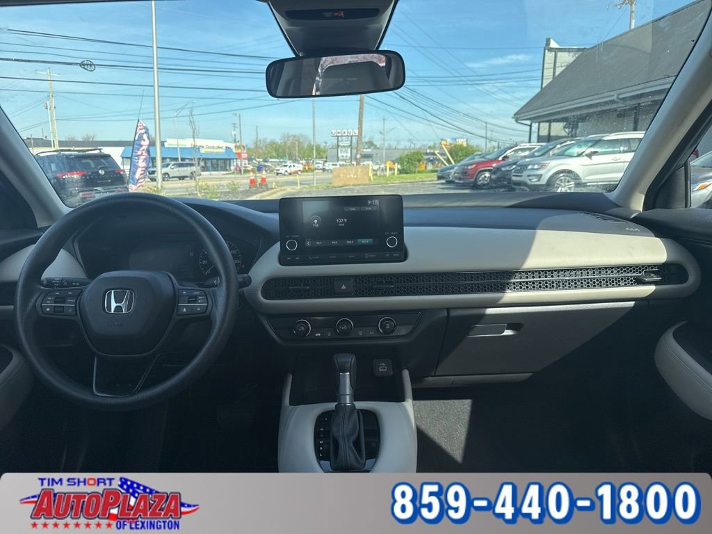 Used 2025 Honda HR-V LX image 21