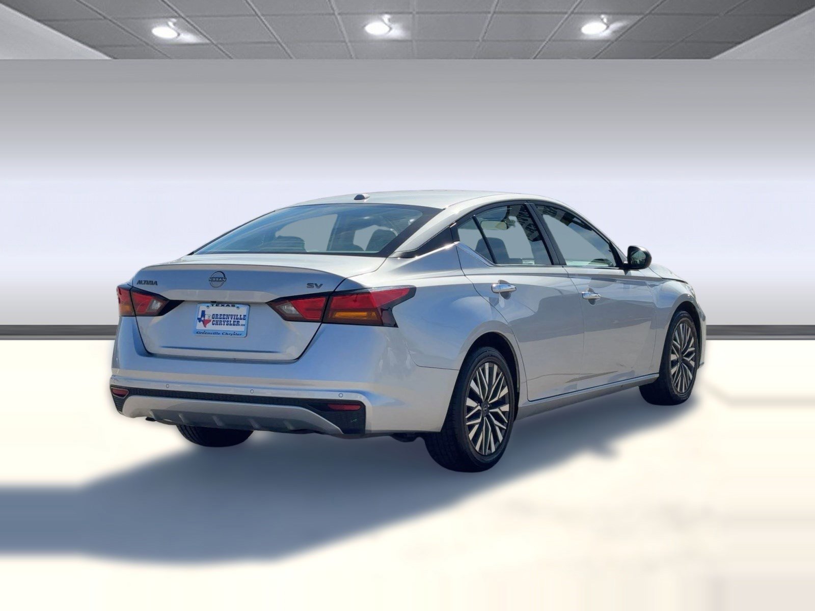 Used 2024 Nissan Altima 2.5 SV image 9