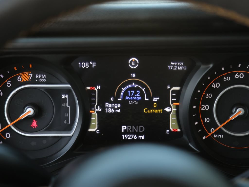 Used 2024 Jeep Wrangler Unlimited Sport AWD/4WD image 15