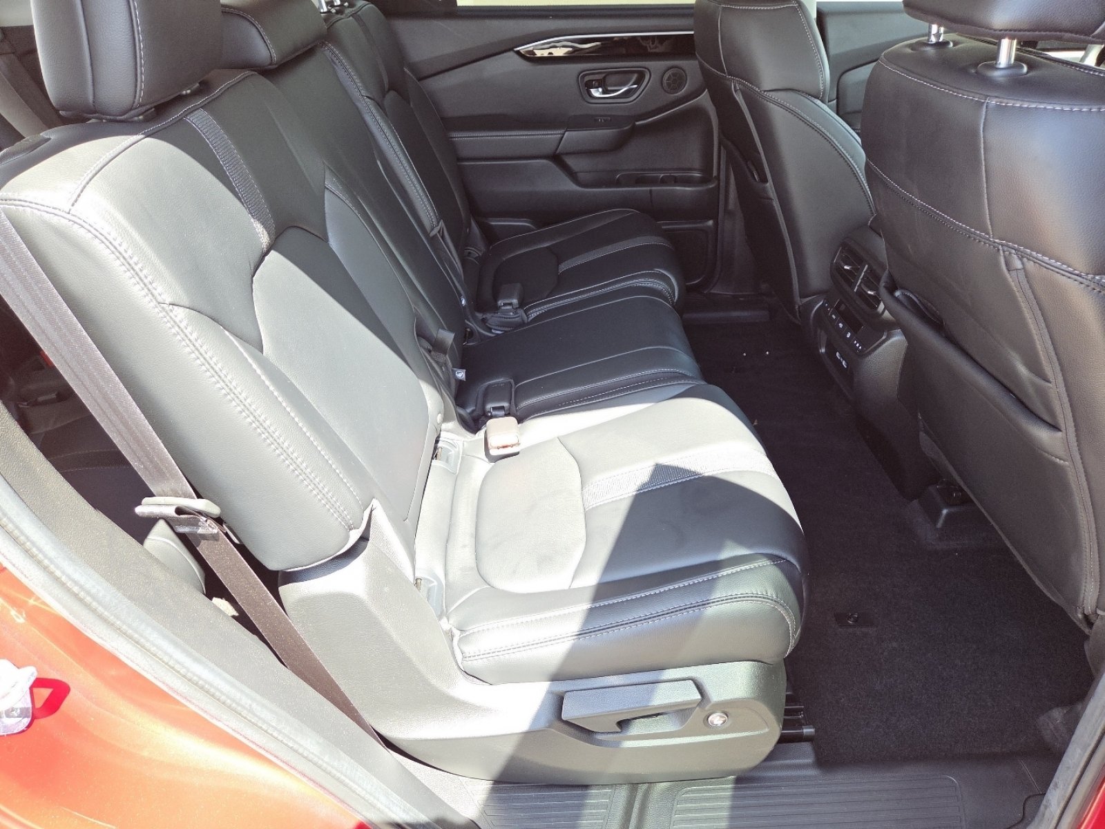 Used 2023 Honda Pilot Touring image 24