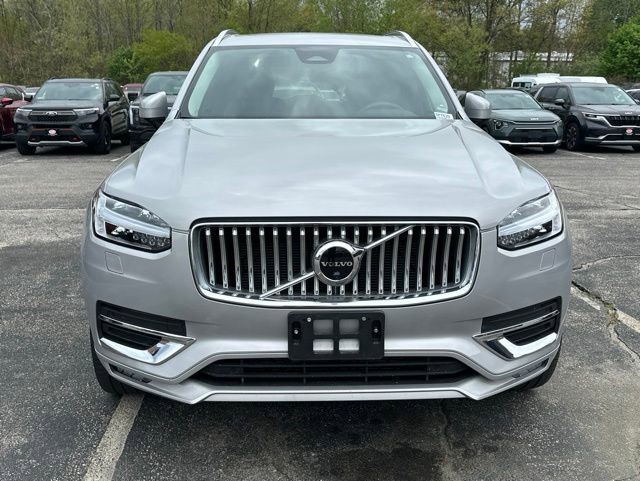 Used 2023 Volvo XC90 B6 Plus w/ Protection Package AWD/4WD image 2