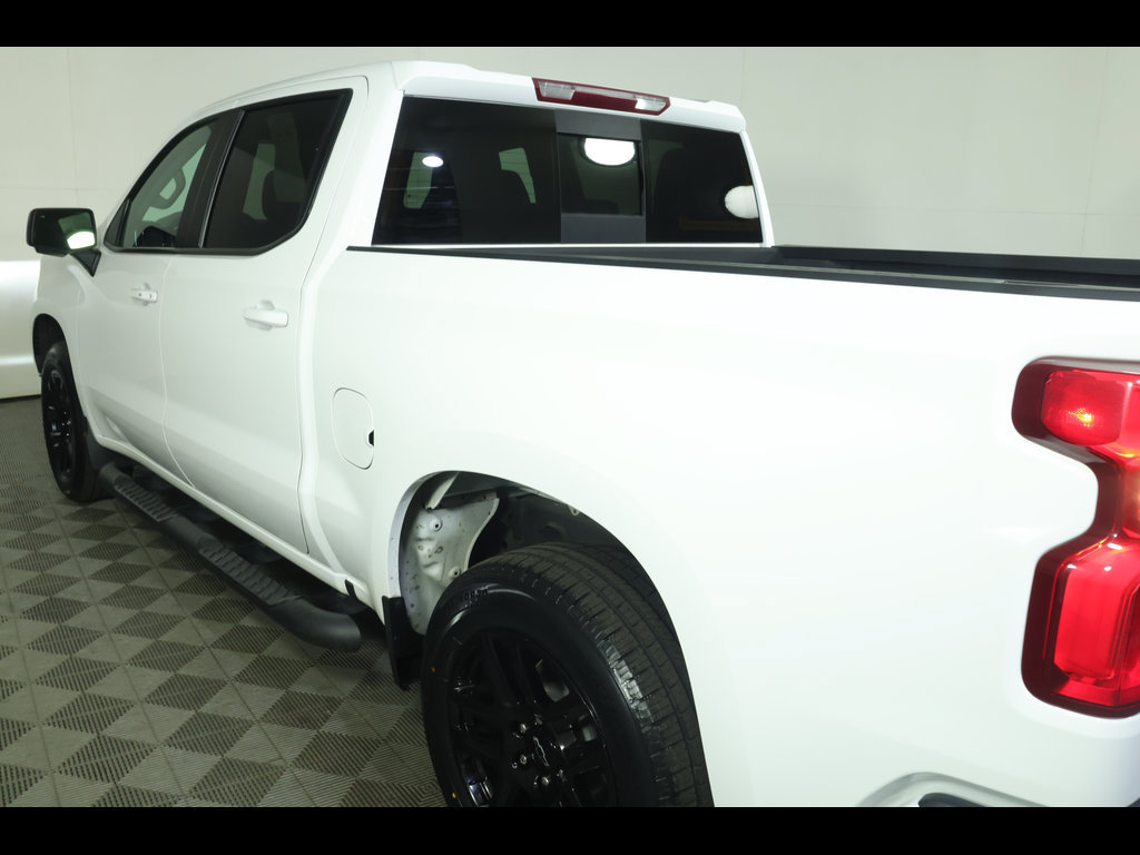 Used 2022 Chevrolet Silverado 1500 RST AWD/4WD image 19