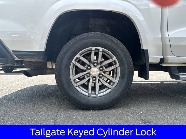 Used 2023 Chevrolet Colorado LT w/ LT Convenience Package AWD/4WD image 36