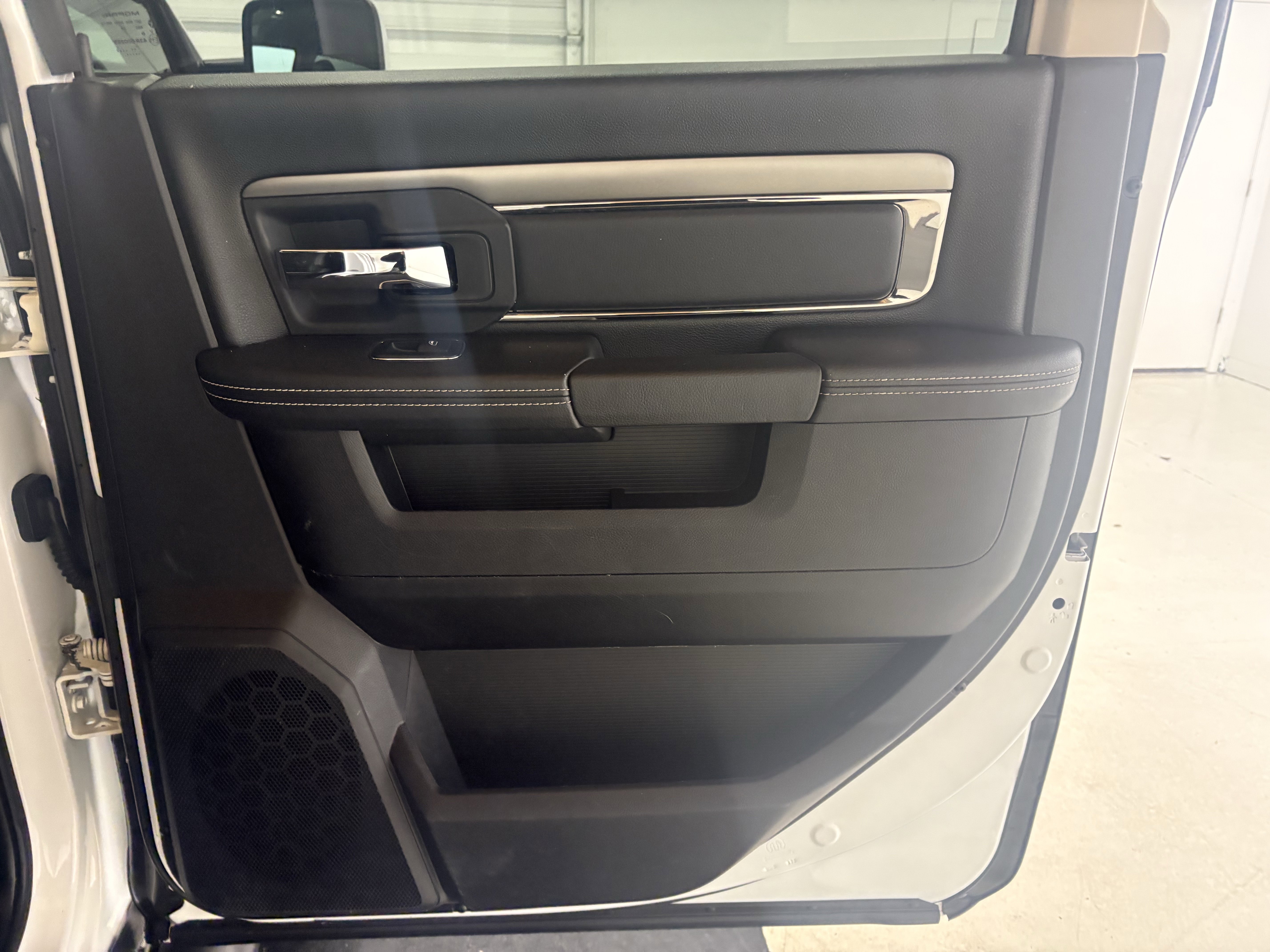 Used 2018 RAM 1500 Sport w/ Comfort Group image 14