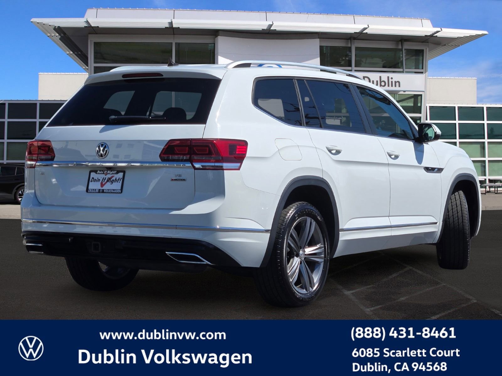 Used 2019 Volkswagen Atlas SE w/ Panoramic Sunroof Package image 4