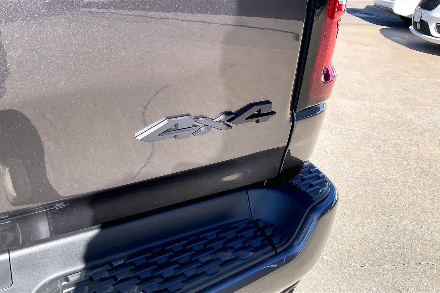 New 2026 RAM 1500 Big Horn AWD/4WD image 15