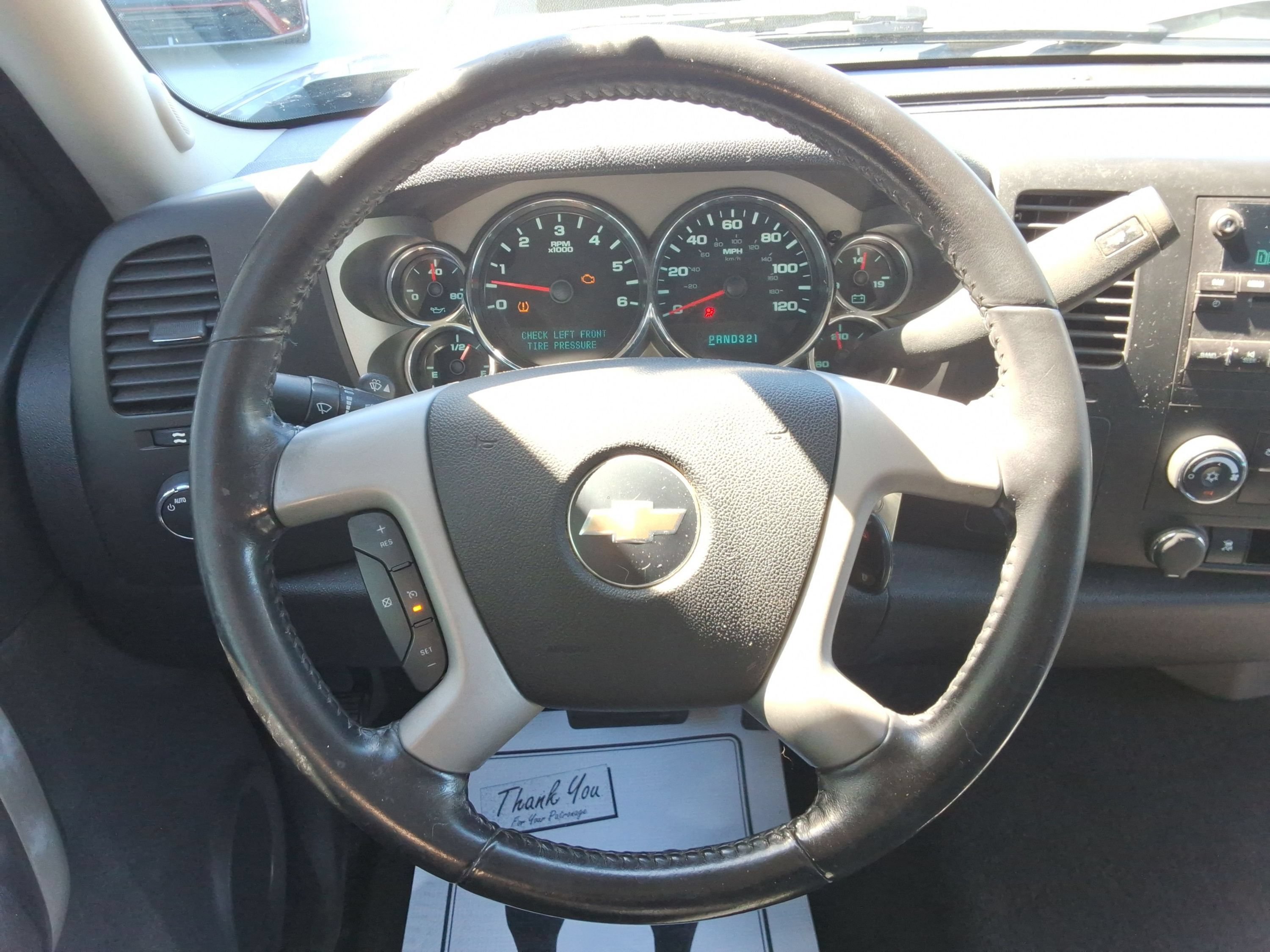 Used 2009 Chevrolet Silverado 1500 LT AWD/4WD image 11
