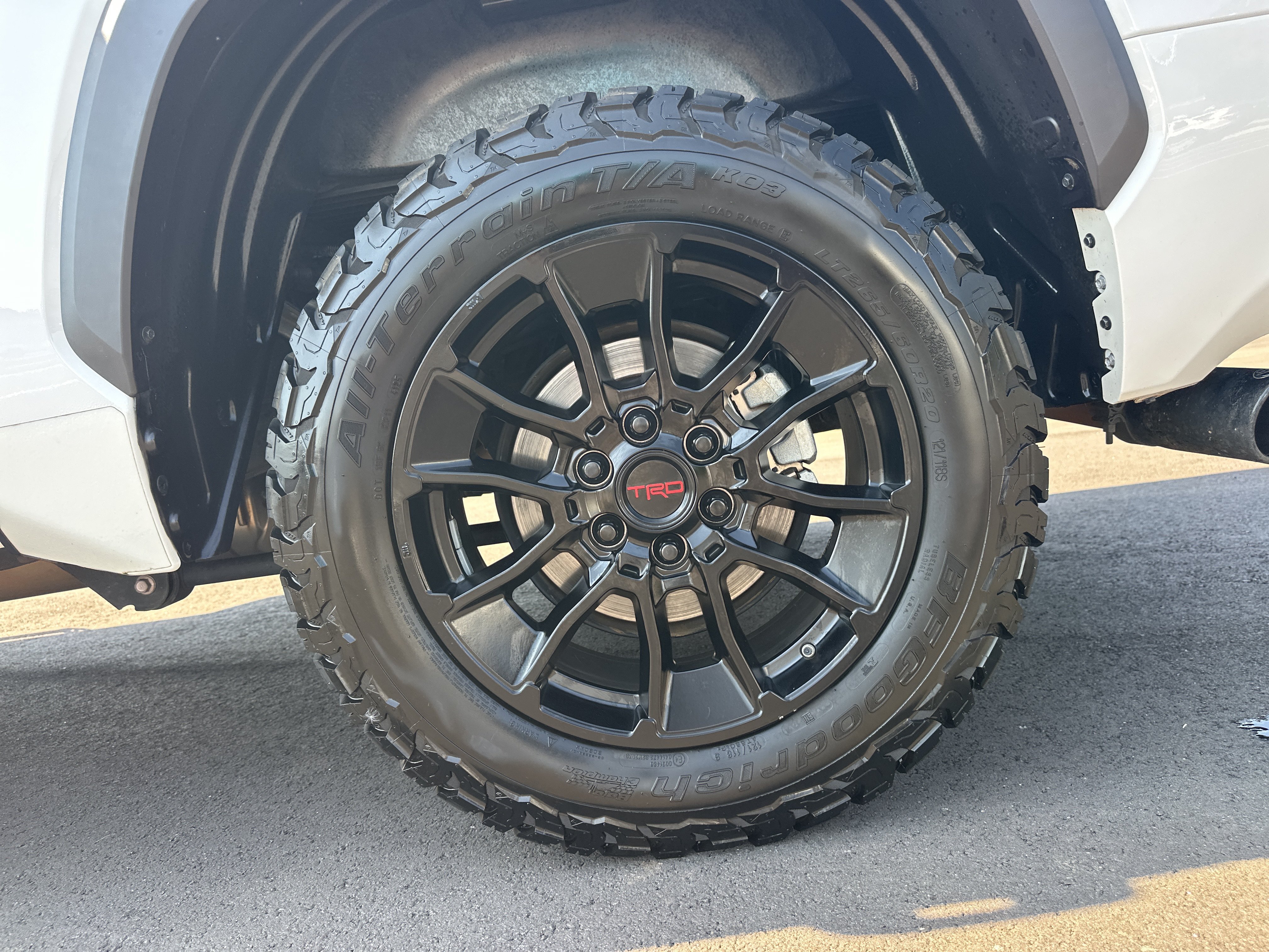 Used 2024 Toyota Tundra SR5 w/ SR5 Premium Package AWD/4WD image 19