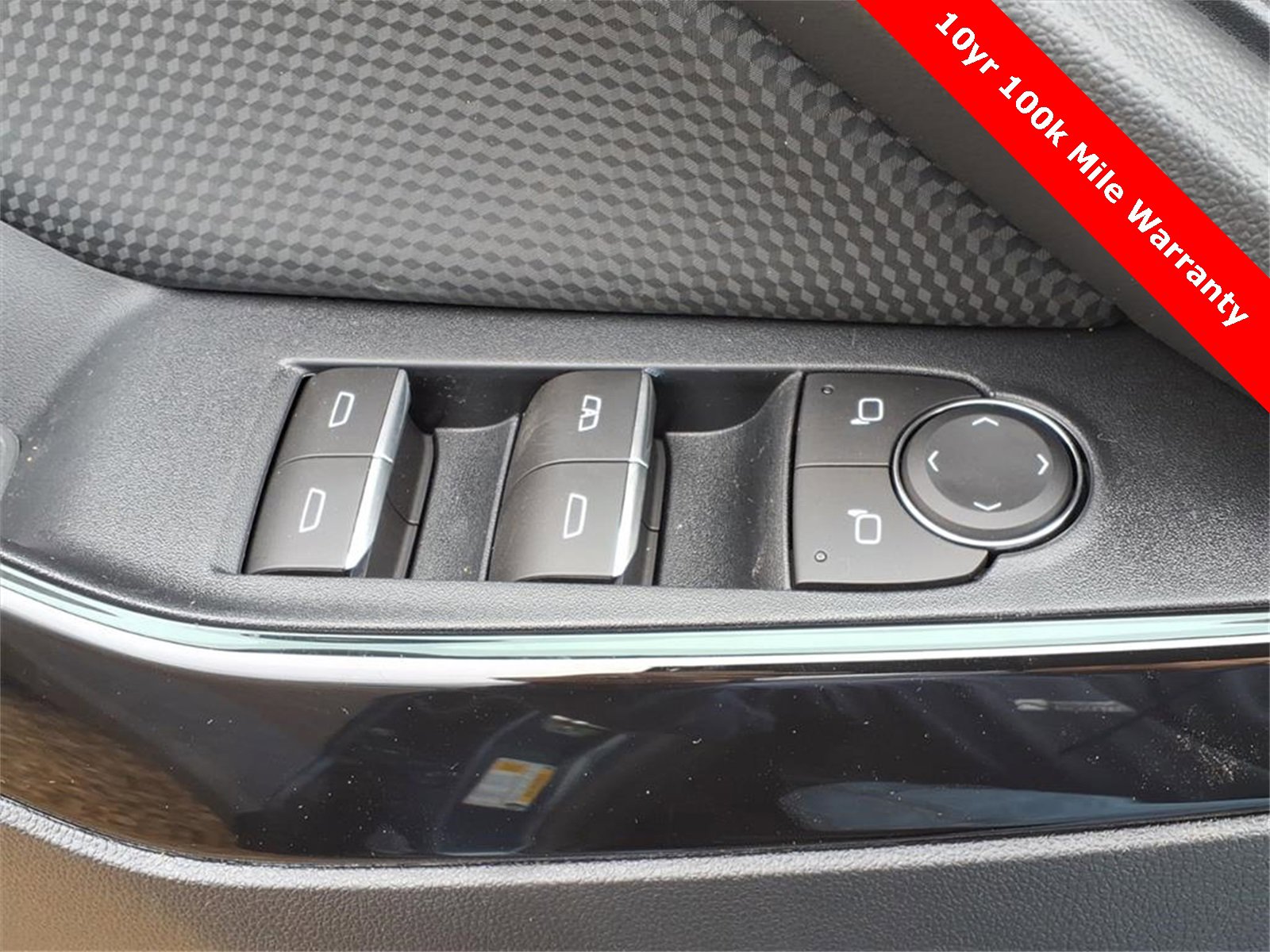 New 2026 Chevrolet Equinox RS w/ Convenience Package III image 24