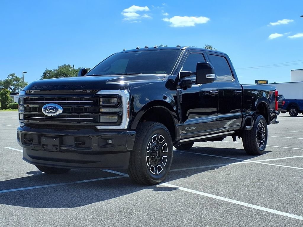 Used 2025 Ford F350 Platinum w/ FX4 Off-Road Package AWD/4WD image 3