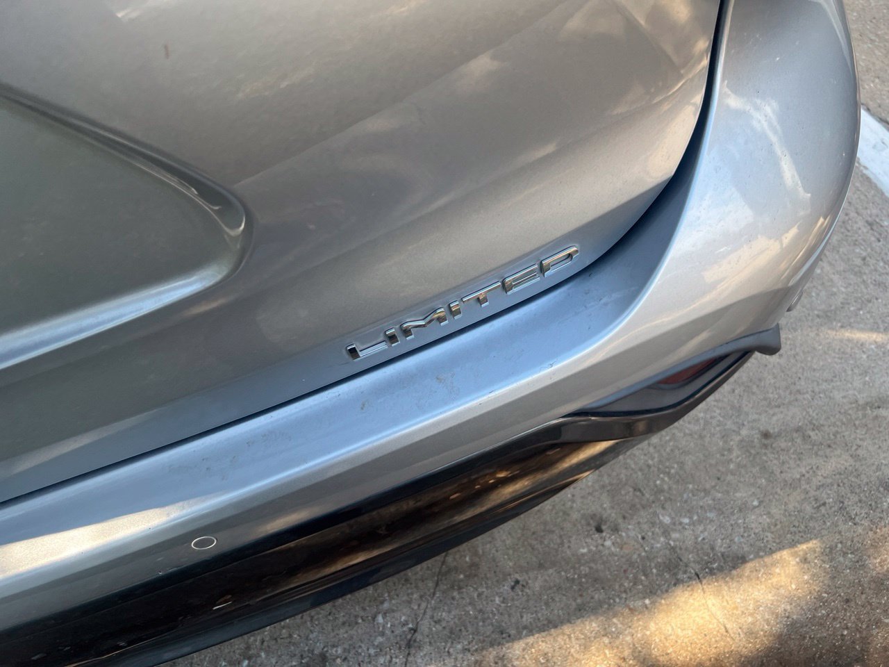Used 2021 Toyota Highlander Limited FWD image 6