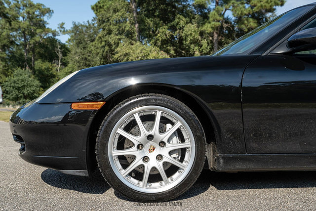 Used 2000 Porsche 911 Carrera 4 AWD/4WD image 4