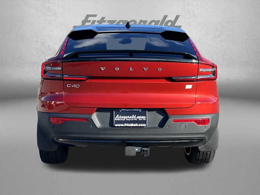 Used 2022 Volvo C40 P8 Recharge Ultimate image 6