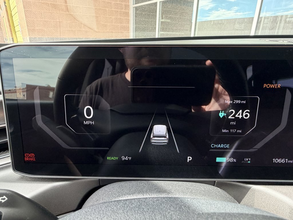 Used 2025 Kia EV9 Wind AWD/4WD image 17