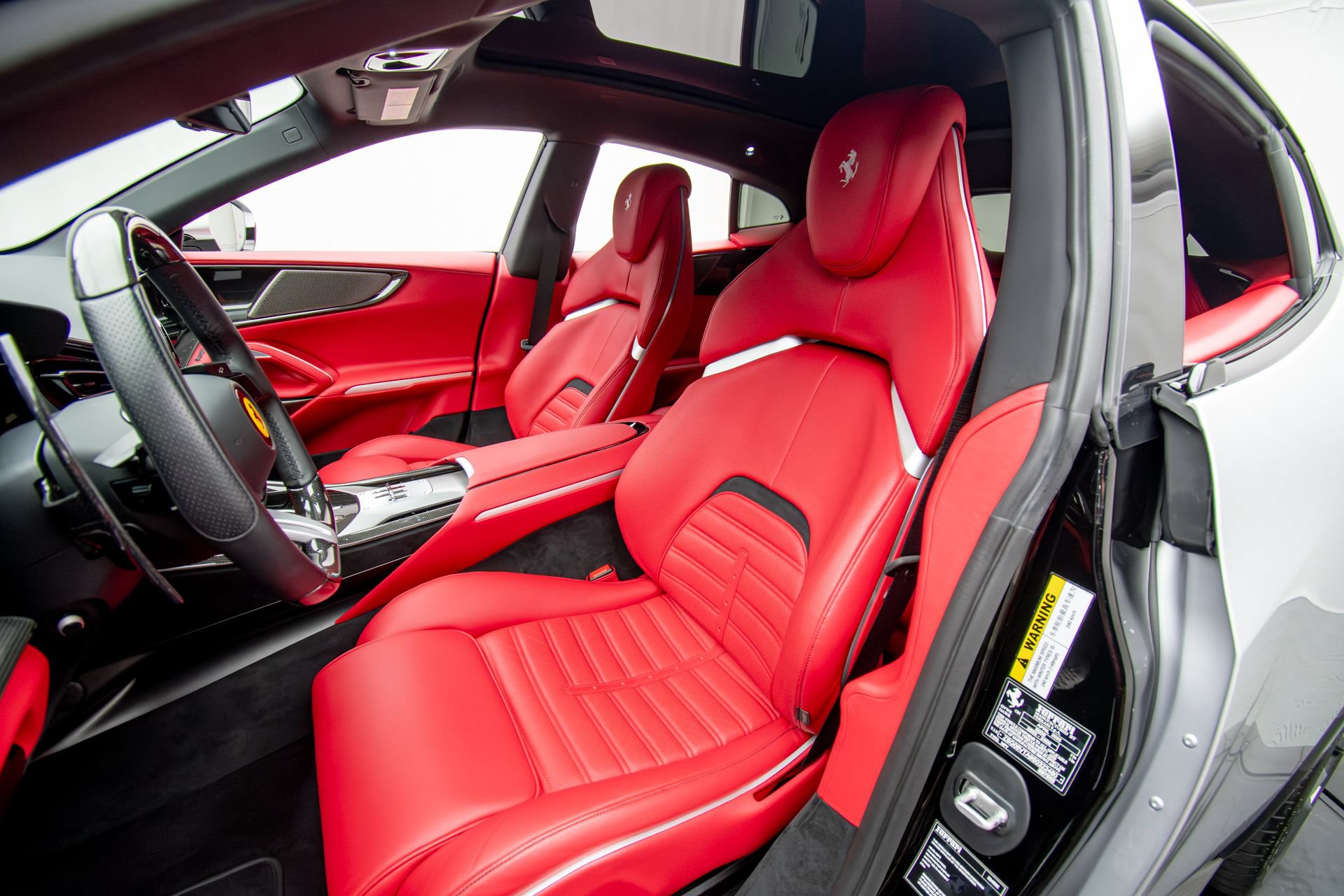 Used 2025 Ferrari Purosangue AWD/4WD image 11