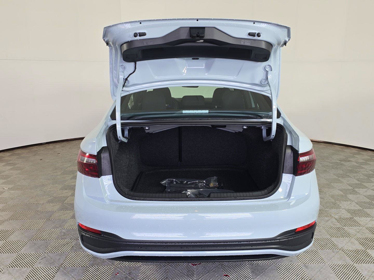 New 2026 Volkswagen Jetta Sport FWD image 12