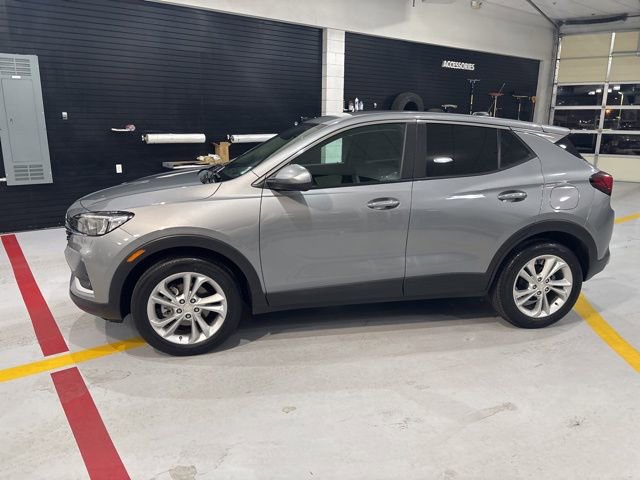 Used 2023 Buick Encore GX Preferred w/ Cold Weather Comfort Package image 5