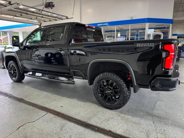 New 2026 Chevrolet Silverado 2500 LTZ w/ LTZ Plus Package AWD/4WD image 5
