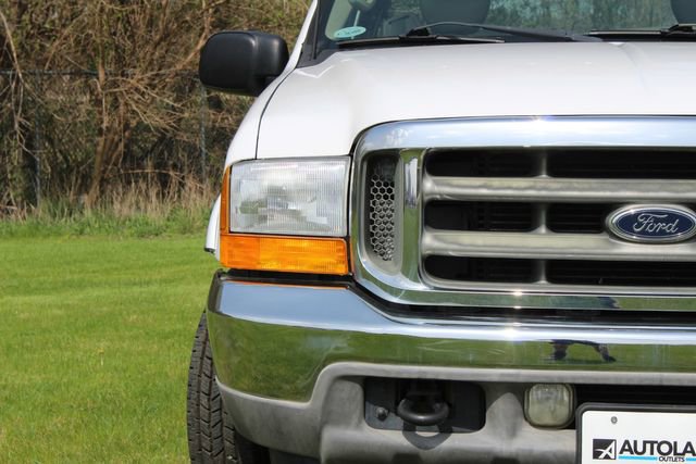 Used 2001 Ford F350 Lariat image 13