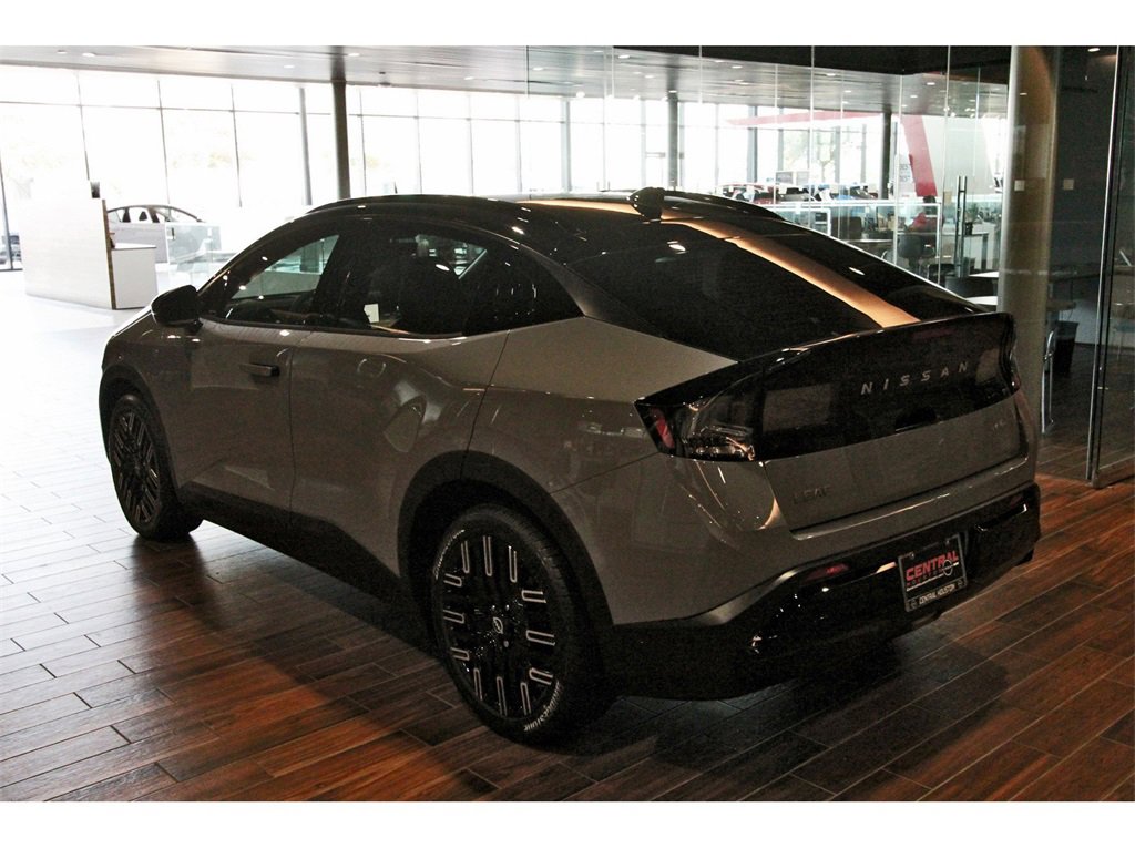 New 2026 Nissan Leaf Platinum+ w/ Cargo Package (Platinum+) image 3