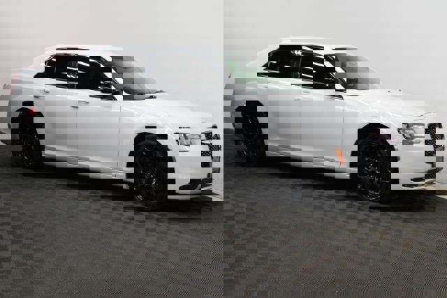 Used 2019 Chrysler 300 Touring w/ Sport Appearance Package image 1