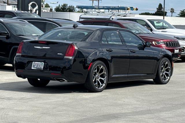 Used 2018 Chrysler 300 S w/ 300S Premium Group 2 image 6