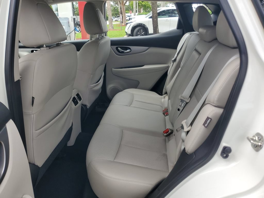 Certified 2020 Nissan Rogue Sport SL w/ Premium Package FWD image 10