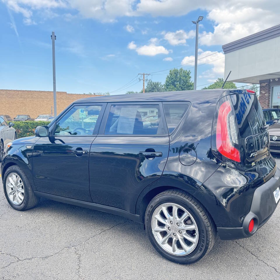 Used 2014 Kia Soul FWD image 5