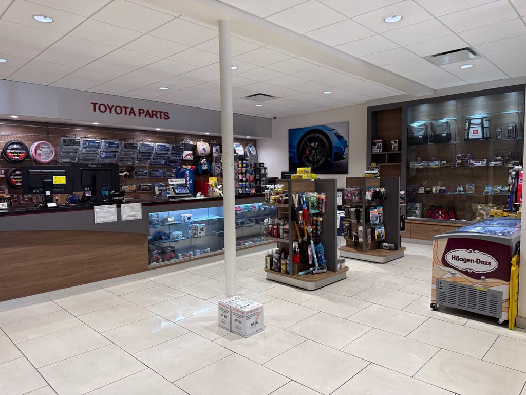 Used 2021 Ford Transit 350 XLT image 9